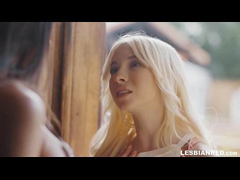 ❤️ Stelpan kemur heim nokkrum mánuðum síðar og endar með því að borða kisu stjúpmömmu sinnar ☑ Gæðaklám á is.filmepornonline.ru ❌️